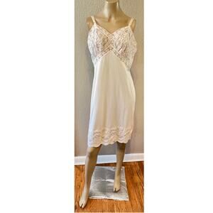 Vintage Y2K Sears Women's Full Slip Dress Lace Satin Beige Coquette Size 36 New